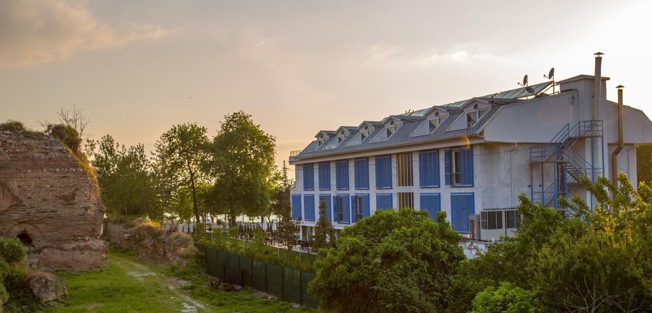 Limnades Hotel Iznik Luaran gambar